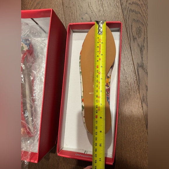 French Sole Floral Ballet Flat in Canvas * Like NEW * in US 6/36.5 Made in Spain - Picture 10 of 10